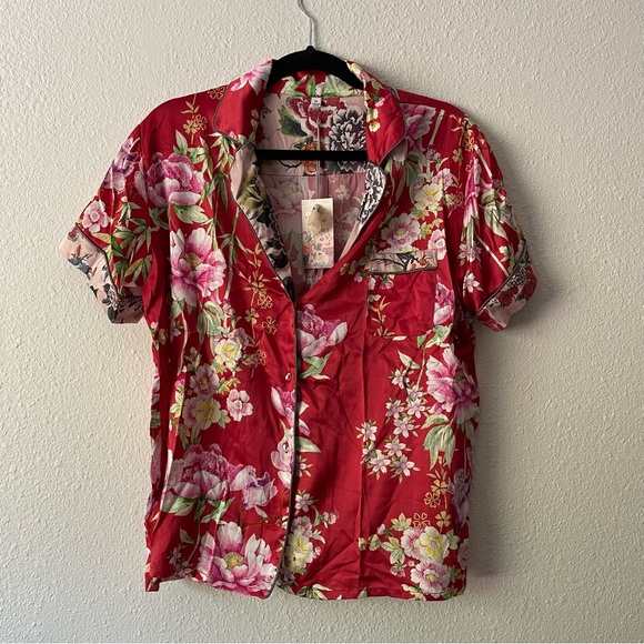 NWT Johnny Was silk pajama short sleeve shirt, size XS - Picture 1 of 9